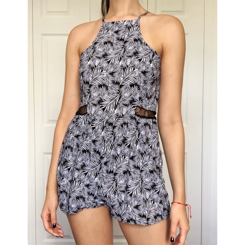 Black and White palm tree leaves romper